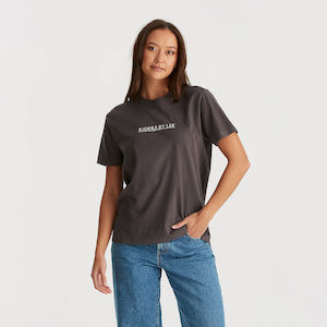 Womenswear: RIDERS BY LEE RELAXED TEE - SLATE