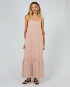 Womenswear: SILENT THEORY FLETCHER MAXI DRESS - RUST