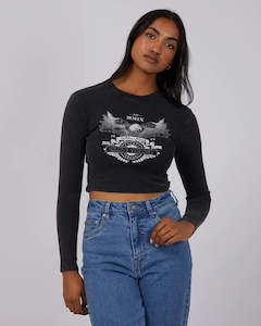 SILENT THEORY LINCOLN CROPPED LS TEE - WASHED BLACK