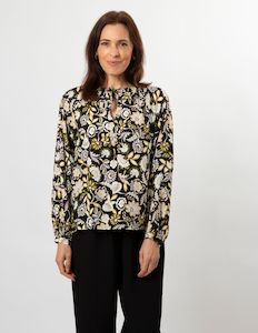 Womenswear: STELLA + GEMMA SAWYER BLOUSE - FOLK FLORAL