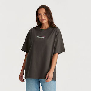 Womenswear: WRANGLER SPIRALLING BOXY SLOUCH TEE