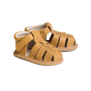 Clothing accessory: Rio Sandal || Tan