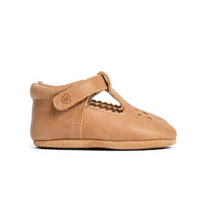 Clothing accessory: Morgan Baby Shoe || Tan