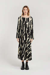 Nyne : Florence Dress . Nuance