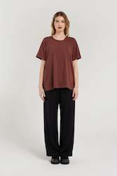 Womenswear: NYNE: ELITE T-SHIRT | CHOCOLATE