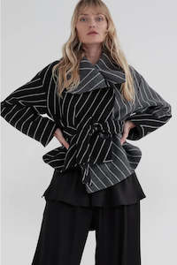 Taylor: PERFORATE JACKET - BLACK GEOMETRIC