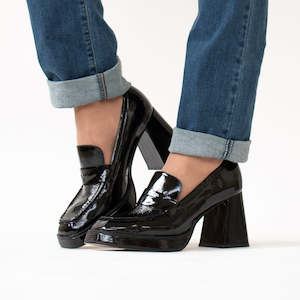 Shoe: Burdy Black Patent