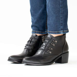 Shoe: Zara Black