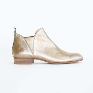 Shoe: Foe Champagne Crush