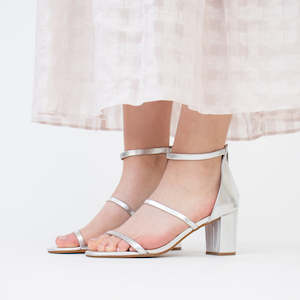 Shoe: Clifton  Silver