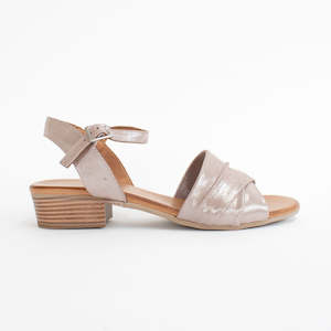 Shoe: Yenice Taupe Shimmer