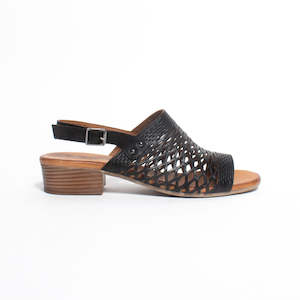 Shoe: Alaca Black