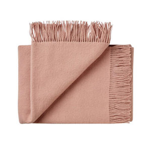 Nevis Throw Rug – Rose