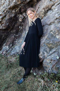 Clothing accessory: Otama Dress L/S - Black