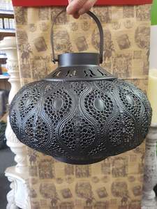 Decor: Metal Latern