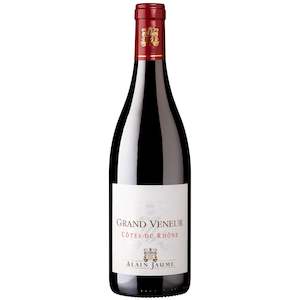 Wine and spirit merchandising: Grand Veneur Côtes du Rhône Rèserve 2022