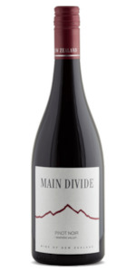 Main Divide Pinot Noir 2022