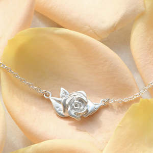 Jewellery manufacturing: Rose Necklace