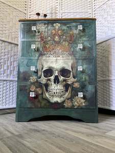 Homewares: Tallboy-Skull Queen