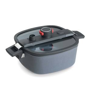 Casserole Dishes: 26cm Square Diamond Active Lite Pressure Cooker