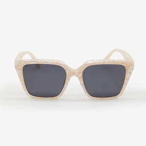 Gift: Willow Sunglasses | Pear Pink