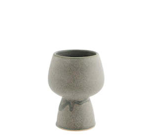 Sales agent for manufacturer: Stoneware flower pot, Grey/green, Colours may vary.