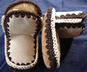 Clothing: CHILDS SLIPPER