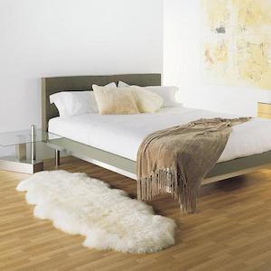 Clothing: DOUBLE SHEEPSKIN RUG