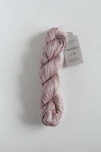 Luxurious Fusion, 3 - 4 Ply Linen/Silk/Alpaca/Wool Mix - Pastel Mauve