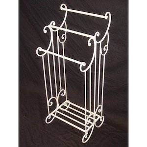 Metal Towel Rack-Cream