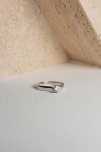 Flora Diamond Ring