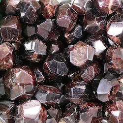 Garnet Faceted Tumble