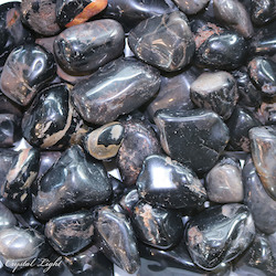 China, glassware and earthenware wholesaling: Black Onyx Tumble 40-50mm/250g