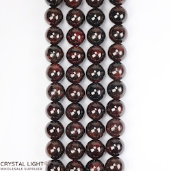 China, glassware and earthenware wholesaling: Garnet Beads 8mm