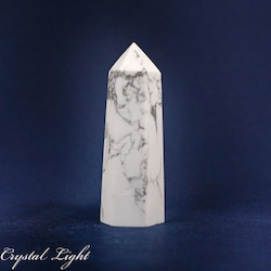 Howlite Point