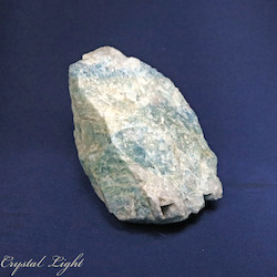 China, glassware and earthenware wholesaling: Aquamarine Rough Piece