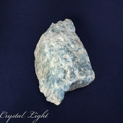 China, glassware and earthenware wholesaling: Aquamarine Rough Piece