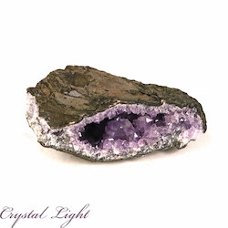 China, glassware and earthenware wholesaling: Amethyst Druse