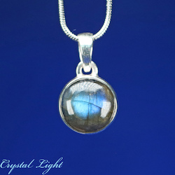 Labradorite Round Pendant