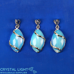 China, glassware and earthenware wholesaling: Opalite Marquise Pendant