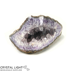 China, glassware and earthenware wholesaling: Amethyst Semi Polished Geode