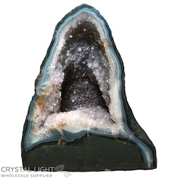 China, glassware and earthenware wholesaling: Amethyst Cave