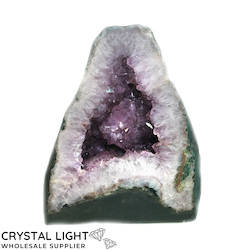 China, glassware and earthenware wholesaling: Amethyst Cave