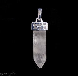 China, glassware and earthenware wholesaling: Clear Quartz Short Pendant