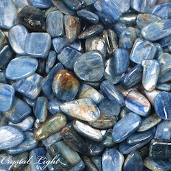 China, glassware and earthenware wholesaling: Blue Kyanite Tumble