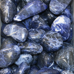 China, glassware and earthenware wholesaling: Sodalite Tumble 40-50mm/250g