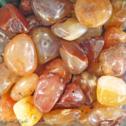 China, glassware and earthenware wholesaling: Carnelian Tumble 20-40mm