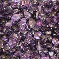 China, glassware and earthenware wholesaling: Amethyst Brazil Tumble A-Grade 15-25mm