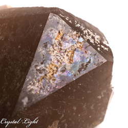 China, glassware and earthenware wholesaling: Smokey Quartz with Tourmaline Point