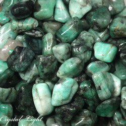 China, glassware and earthenware wholesaling: Emerald Tumble 20-30mm